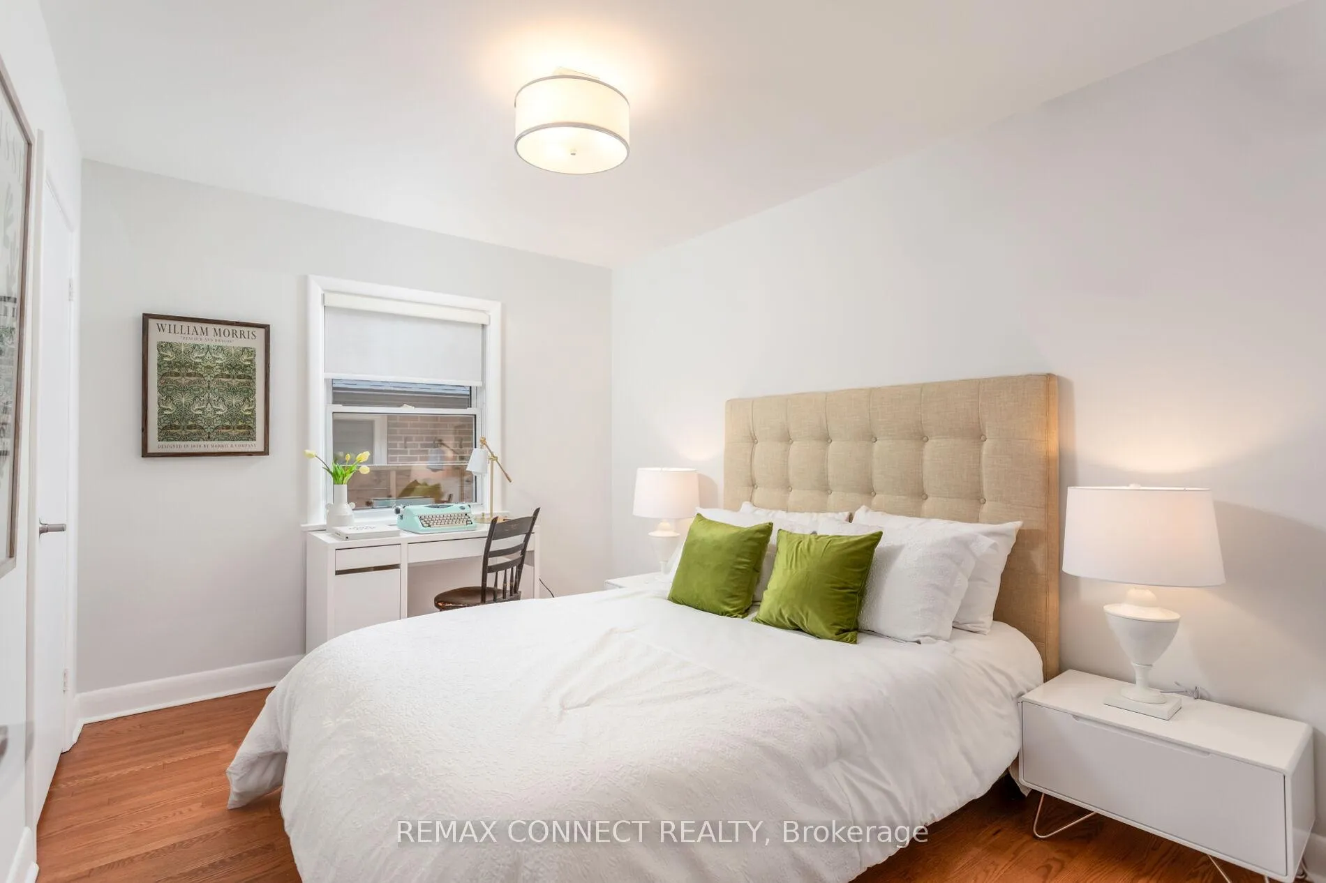 Photo 23 of 75 Glenellen Drive E, Etobicoke, Stonegate-Queensway — HOMEH