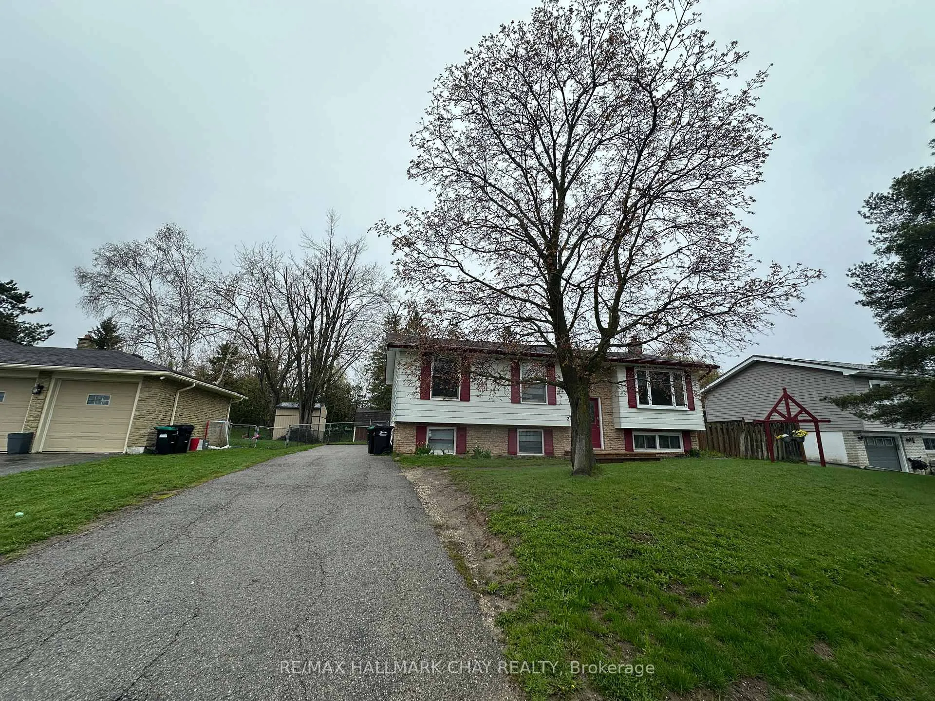 Photo 1 of 278 Pine Drive, Barrie, Bayshore — HOMEH