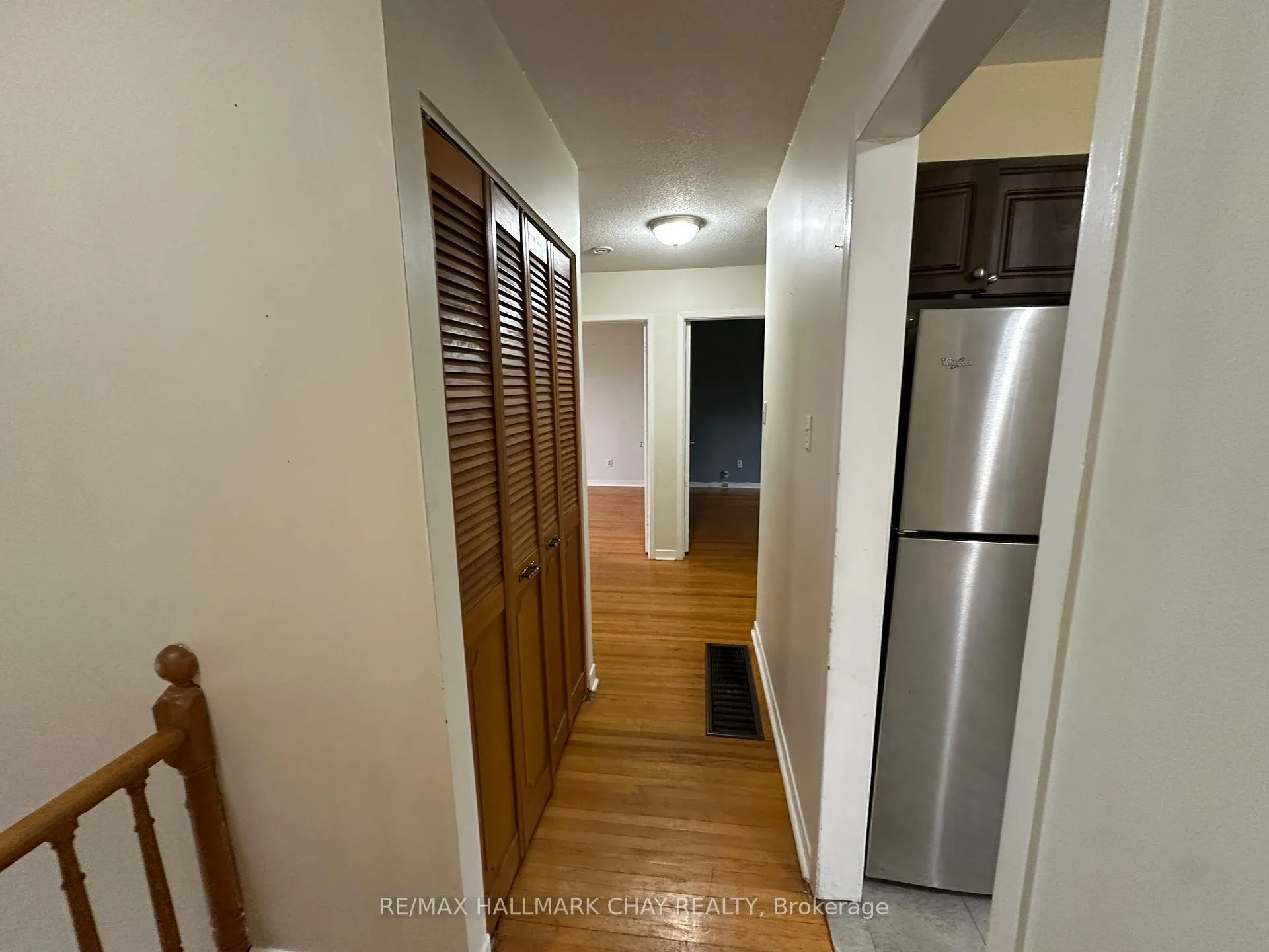 Photo 13 of 278 Pine Drive, Barrie, Bayshore — HOMEH