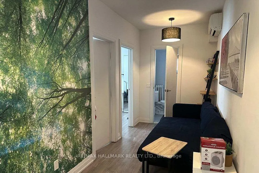 Photo 9 of Unit 5, 595 St Clair Avenue W, Toronto, Wychwood — HOMEH