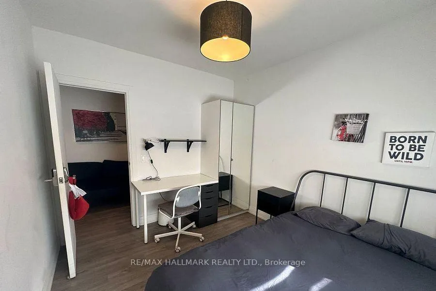 Photo 21 of Unit 5, 595 St Clair Avenue W, Toronto, Wychwood — HOMEH