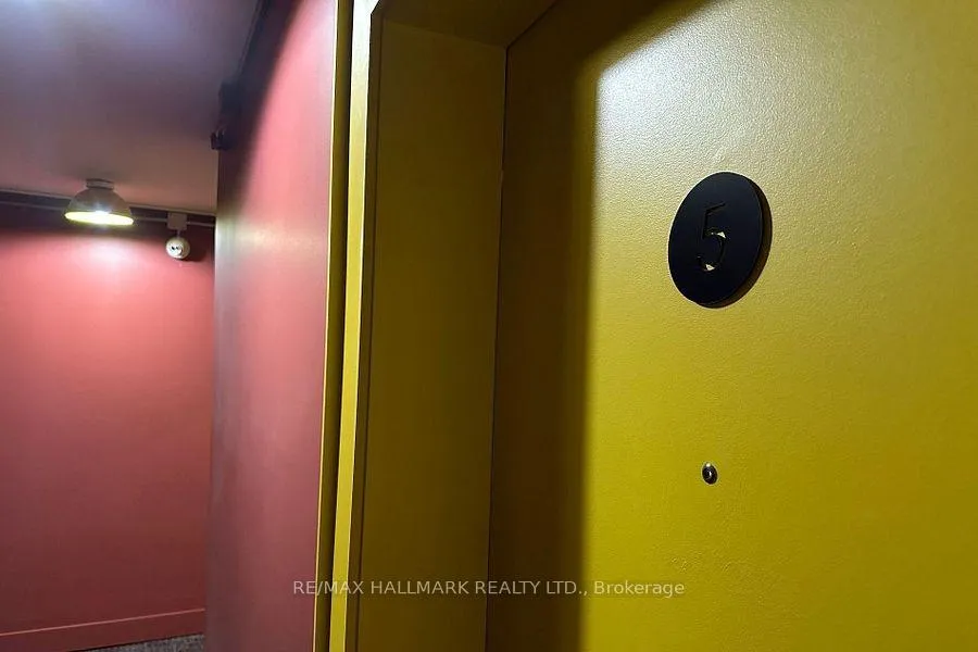 Photo 31 of Unit 5, 595 St Clair Avenue W, Toronto, Wychwood — HOMEH