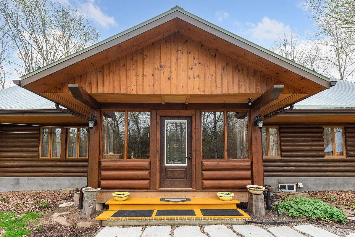 Photo 9 of 506 Holbrook Road, Montague, Montague Twp — HOMEH