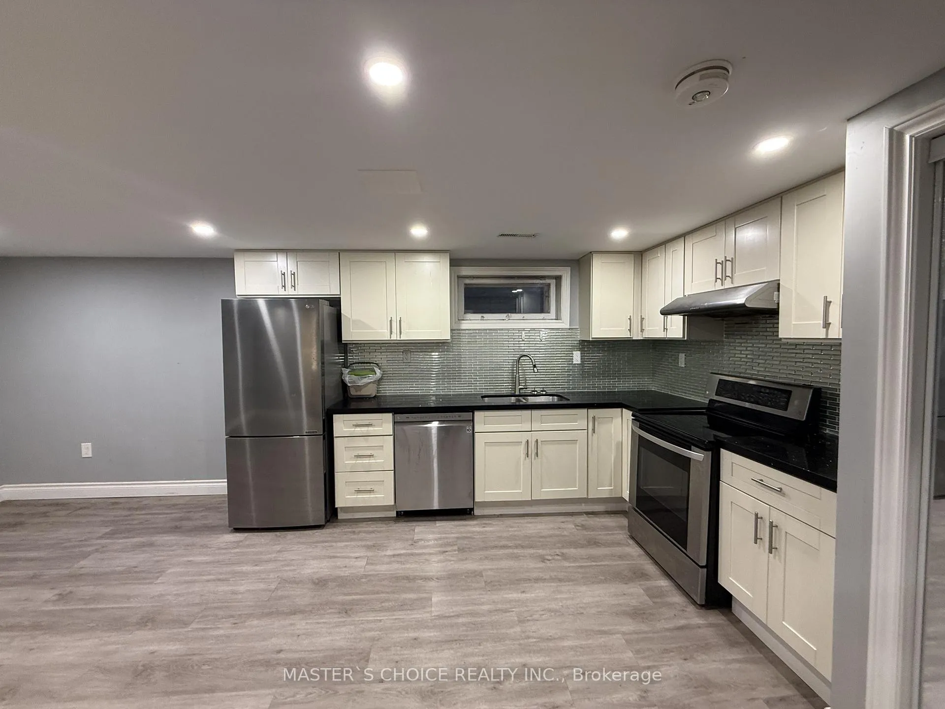 Photo 2 of 170 Orchard Hts Boulevard, Aurora, Hills of St Andrew — HOMEH