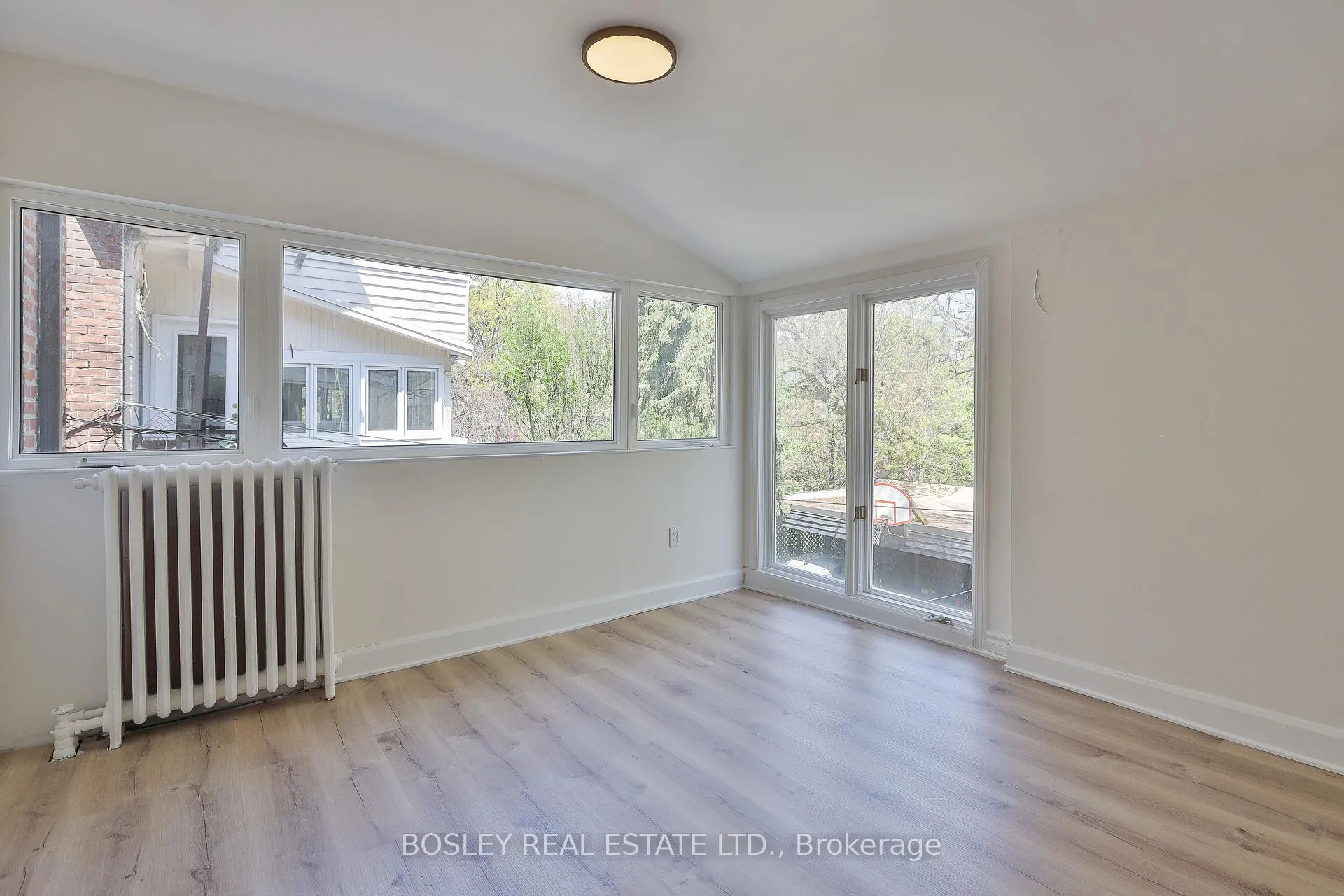 Photo 24 of 15 Kendal Avenue, Toronto, The Annex — HOMEH