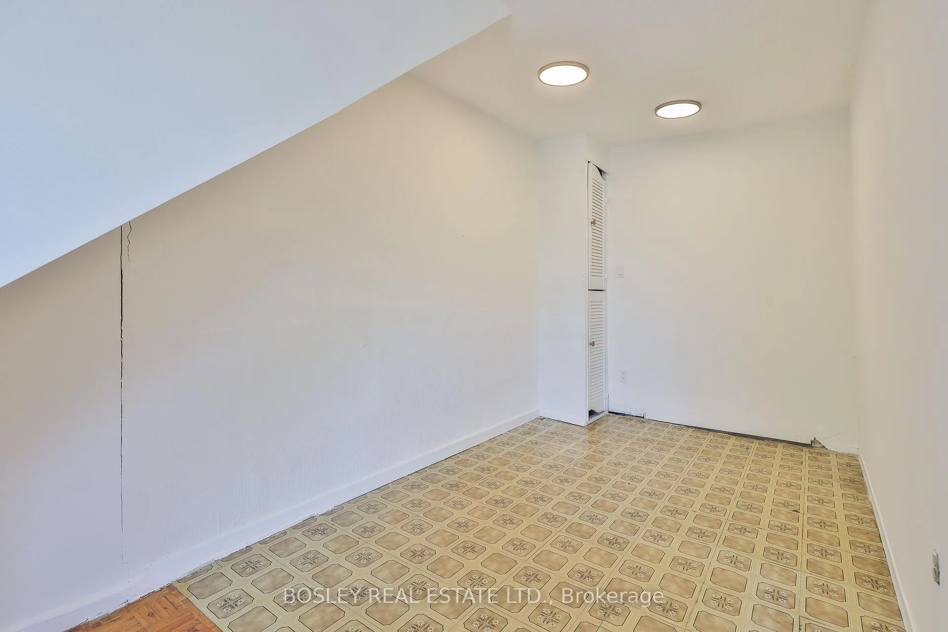 Photo 31 of 15 Kendal Avenue, Toronto, The Annex — HOMEH