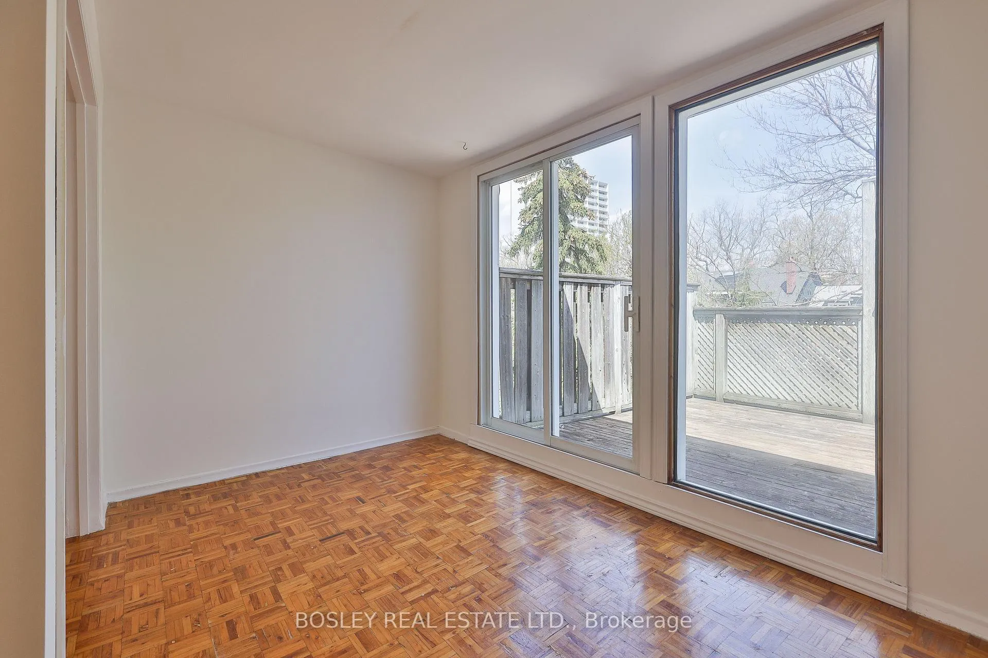 Photo 32 of 15 Kendal Avenue, Toronto, The Annex — HOMEH