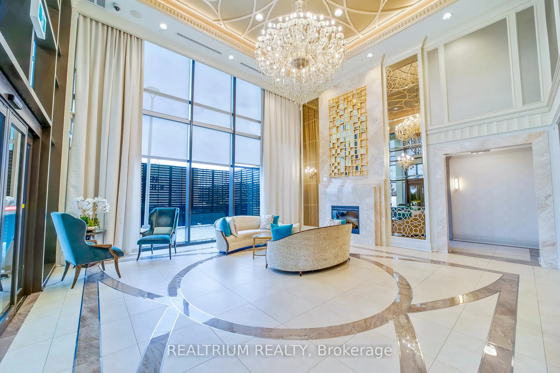 Photo 3 of Unit 1207, 9075 Jane Street, Vaughan, Concord — HOMEH