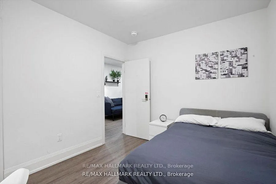 Photo 22 of Unit 12, 595 St Clair Avenue W, Toronto, Wychwood — HOMEH