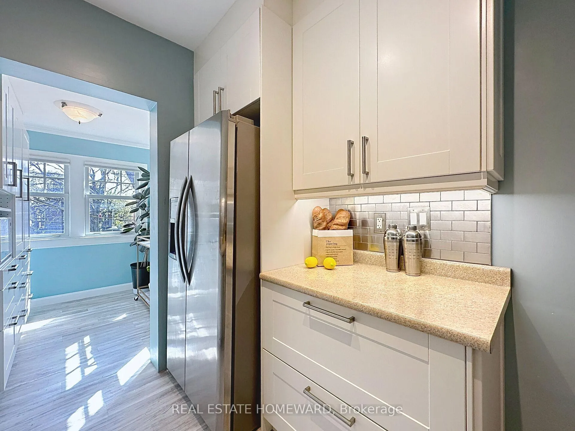 Photo 20 of 92 Indian Road, Toronto, High Park-Swansea — HOMEH