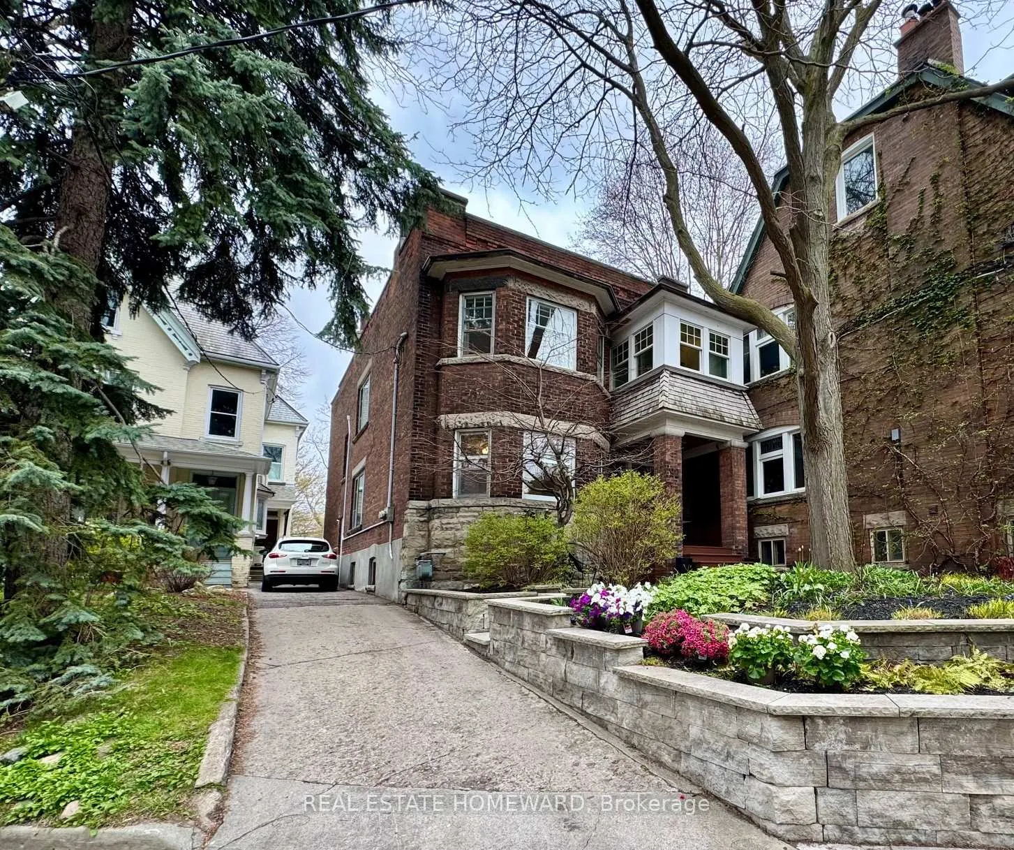 Photo 43 of 92 Indian Road, Toronto, High Park-Swansea — HOMEH