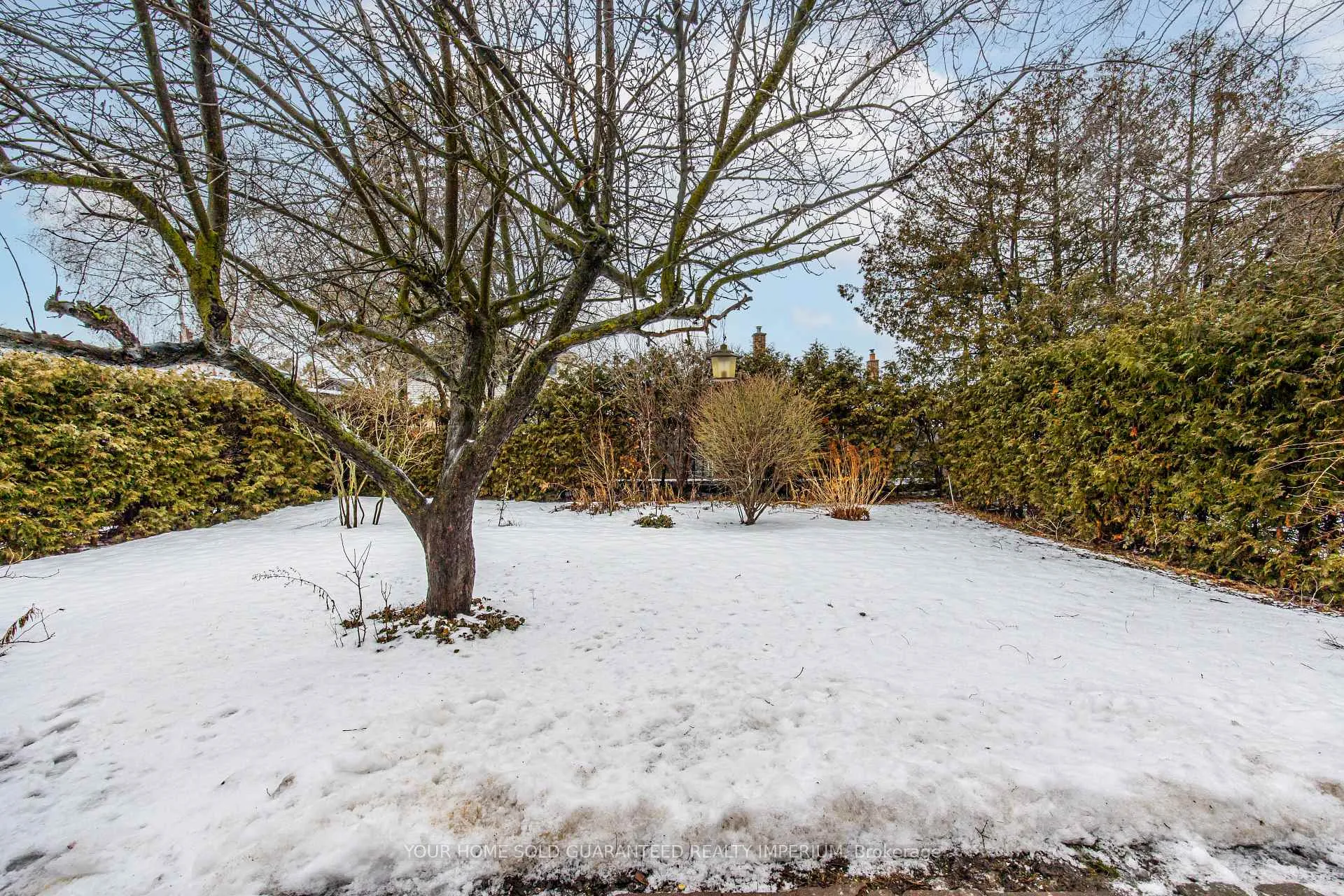 Photo 9 of Unit 3, 84 Taunton Road W, Oshawa, Samac — HOMEH