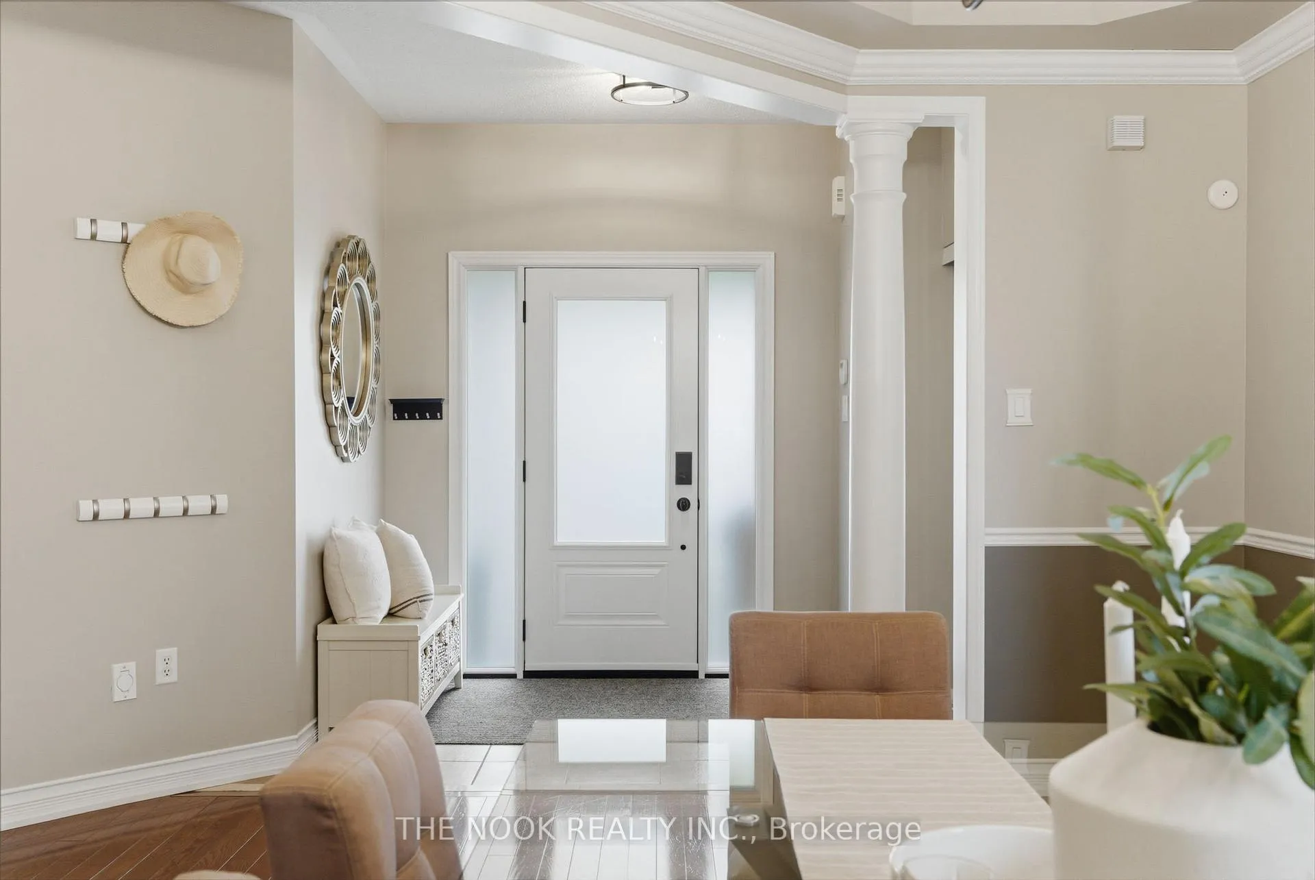 Photo 2 of 369 Longworth Avenue, Clarington, Bowmanville — HOMEH
