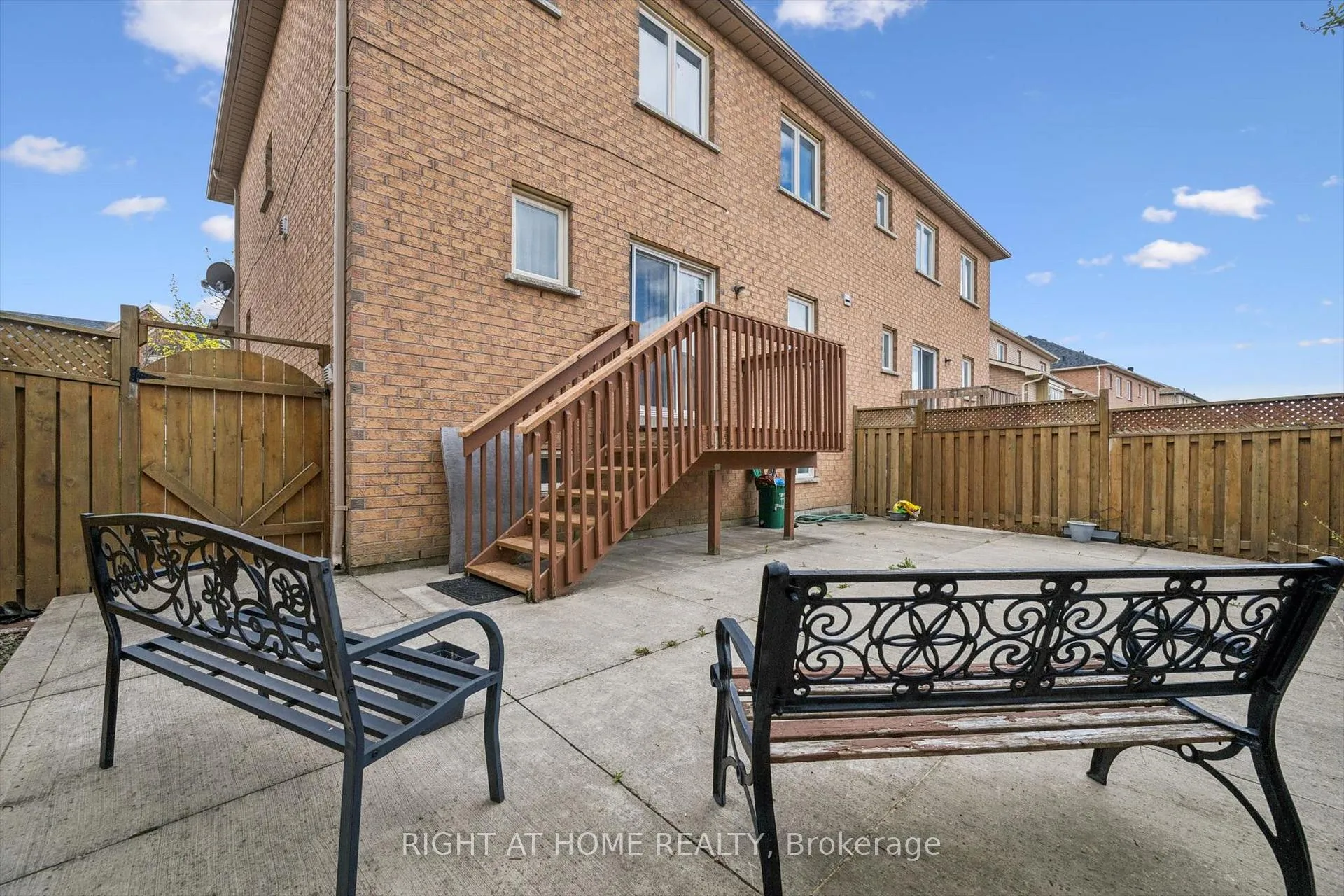Photo 27 of 22 Zebra Trail, Brampton, Sandringham-Wellington — HOMEH