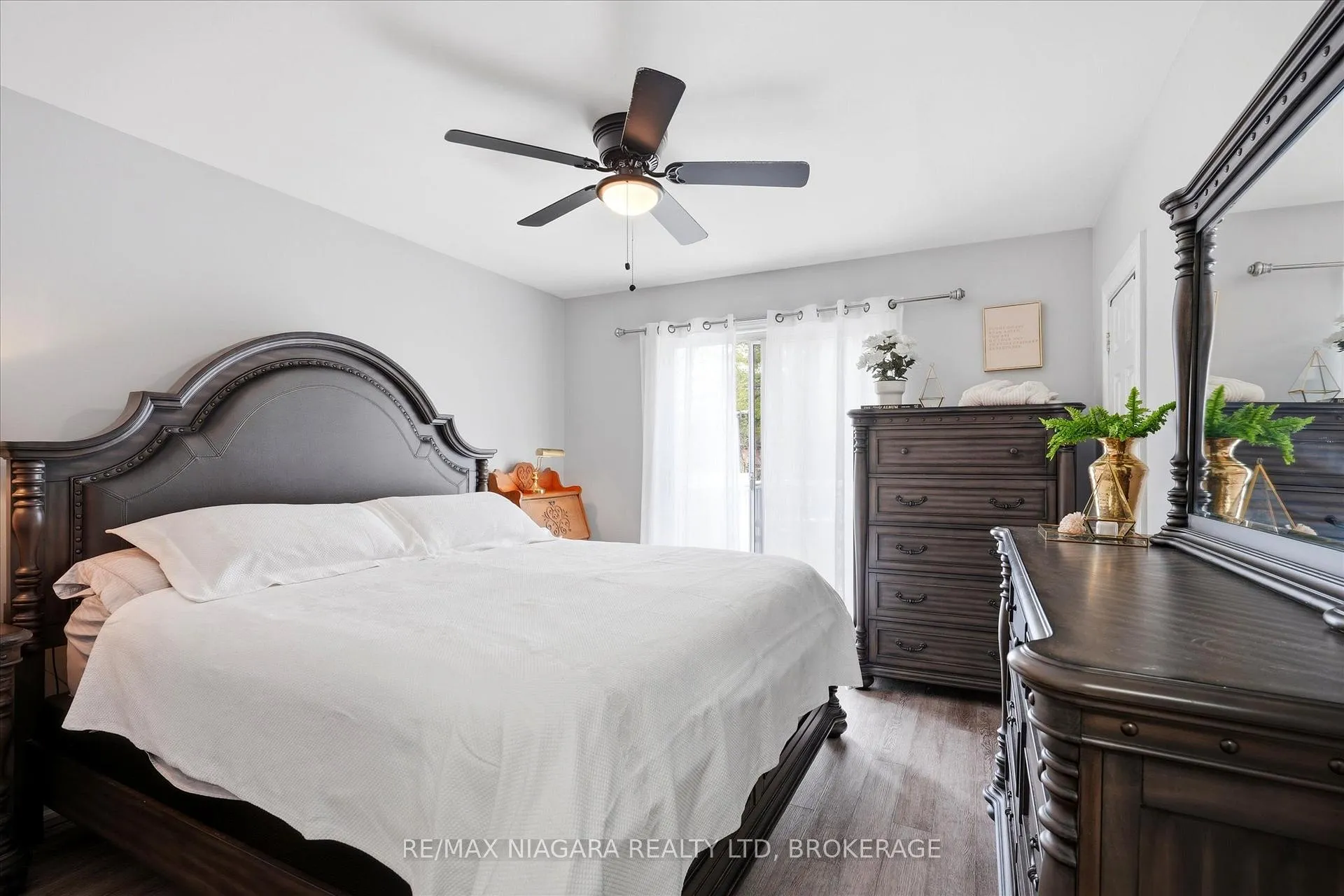Photo 16 of 27 Wiley Street, St. Catharines, Downtown — HOMEH