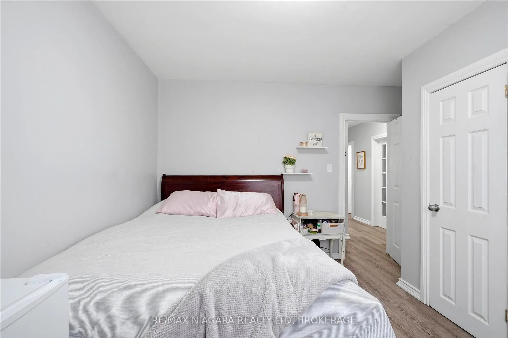 Photo 23 of 27 Wiley Street, St. Catharines, Downtown — HOMEH