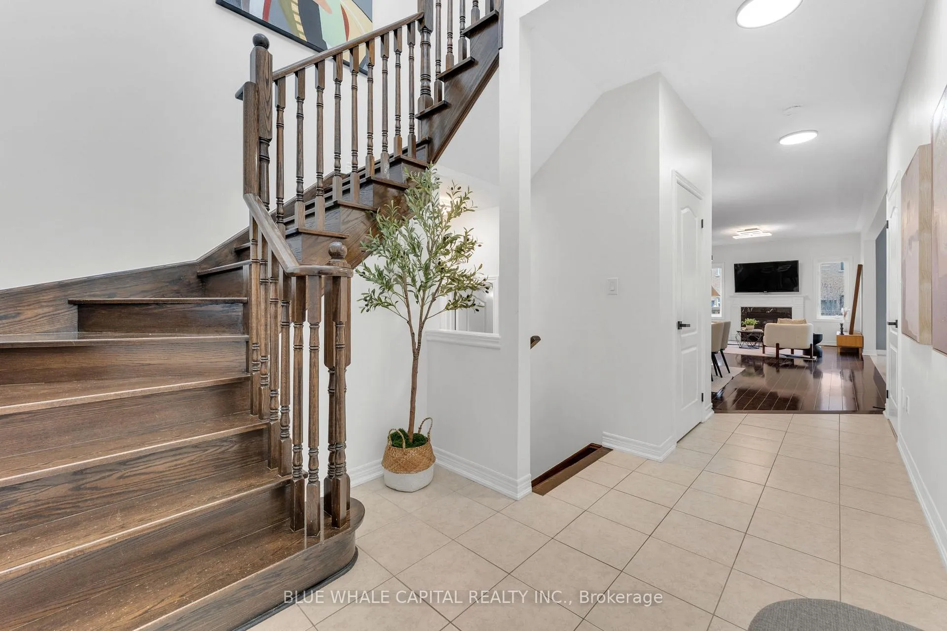 Photo 4 of 37 Ivory Silk Drive, Markham, Cathedraltown — HOMEH