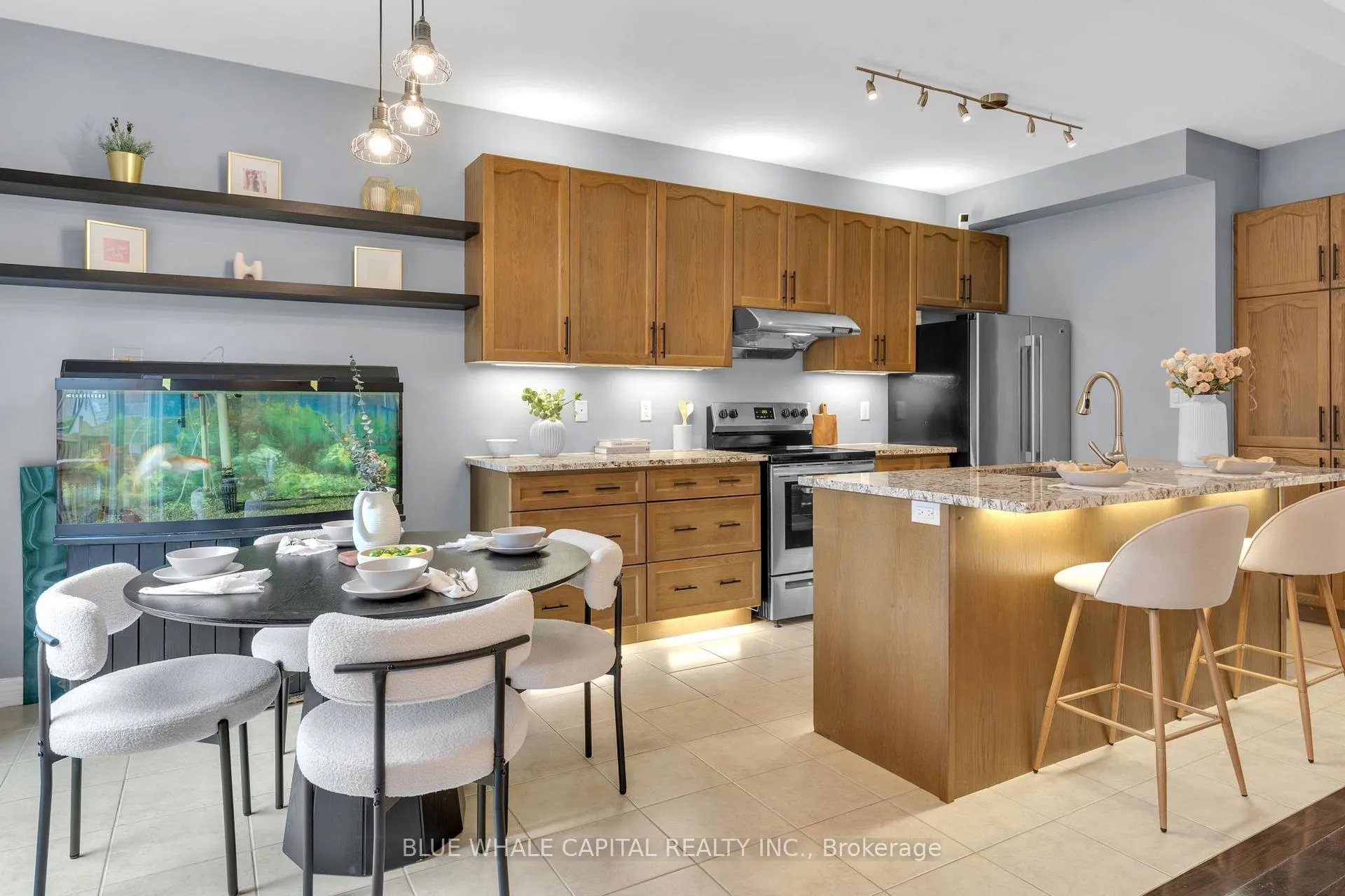 Photo 18 of 37 Ivory Silk Drive, Markham, Cathedraltown — HOMEH