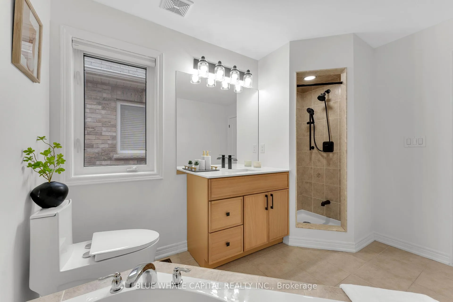 Photo 40 of 37 Ivory Silk Drive, Markham, Cathedraltown — HOMEH