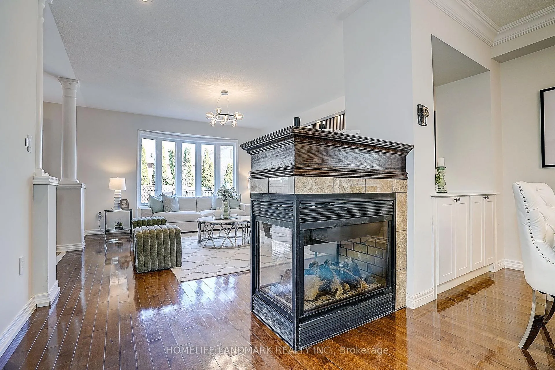 Photo 4 of 81 Helston Crescent, Whitby, Brooklin — HOMEH