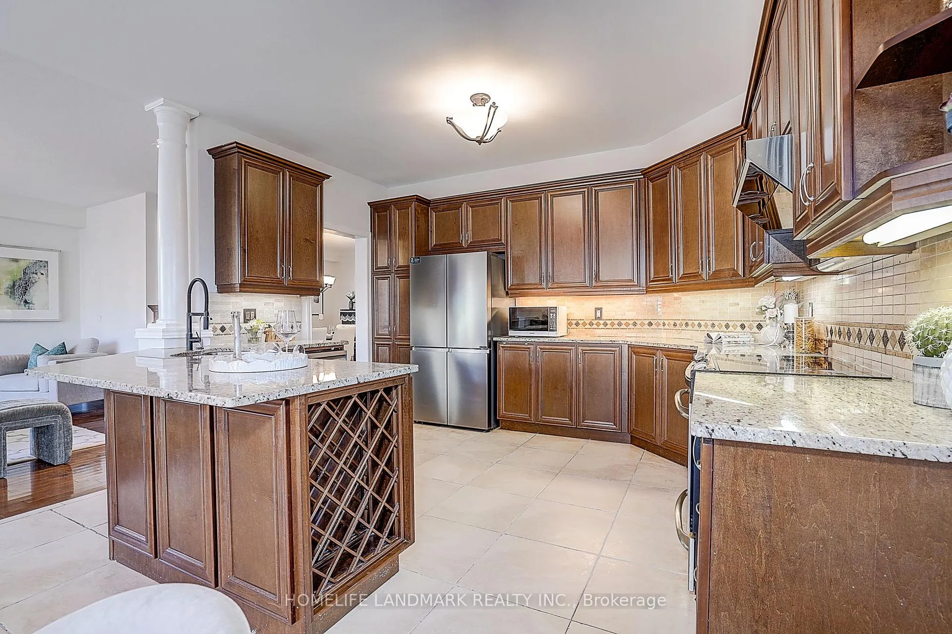 Photo 17 of 81 Helston Crescent, Whitby, Brooklin — HOMEH