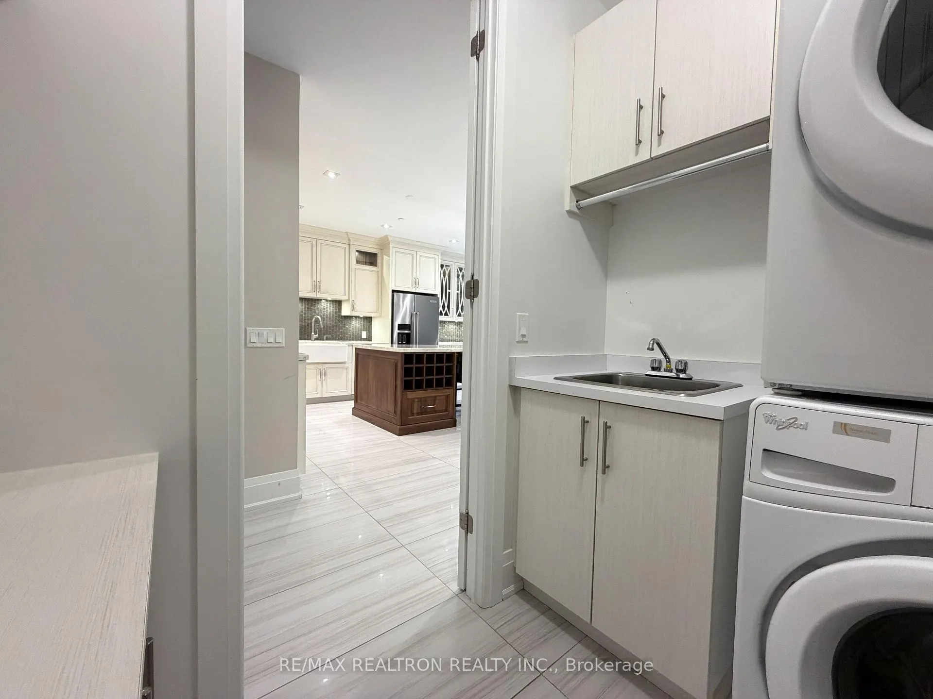 Photo 26 of Unit 501, 9909 Pine Valley Drive, Vaughan, Vellore Village — HOMEH