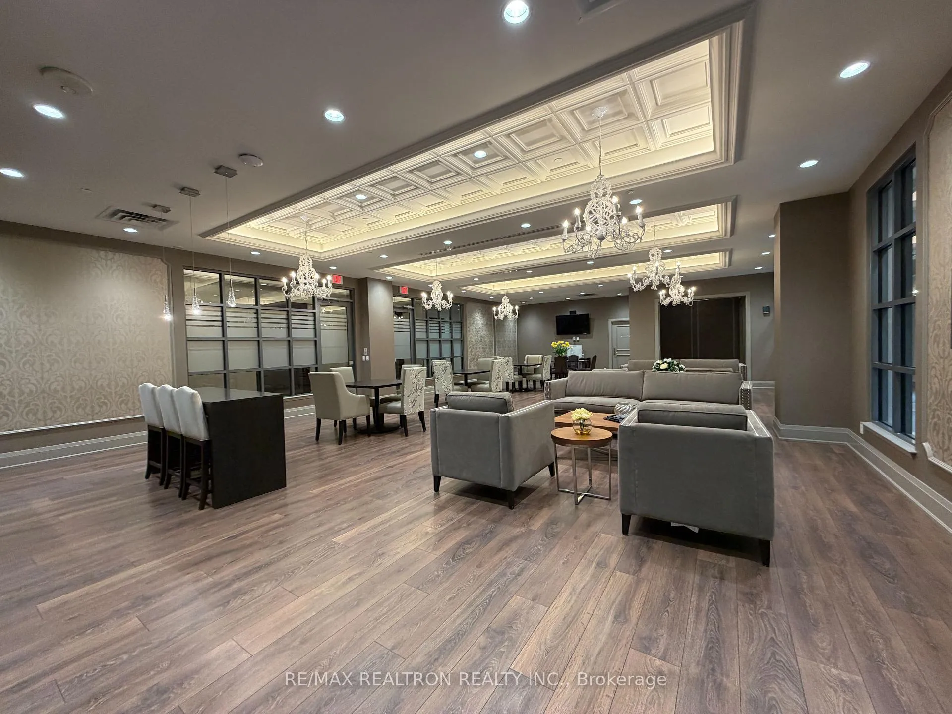 Photo 33 of Unit 501, 9909 Pine Valley Drive, Vaughan, Vellore Village — HOMEH