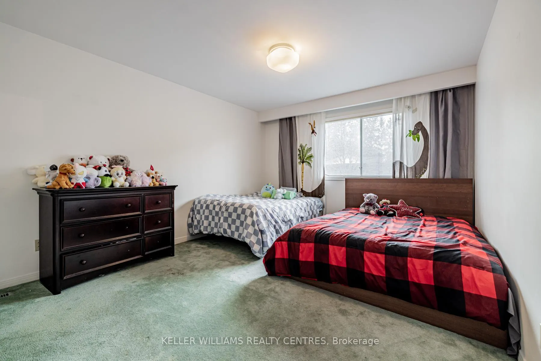 Photo 29 of 10 Hawthorne Lane, Aurora, Aurora Village — HOMEH
