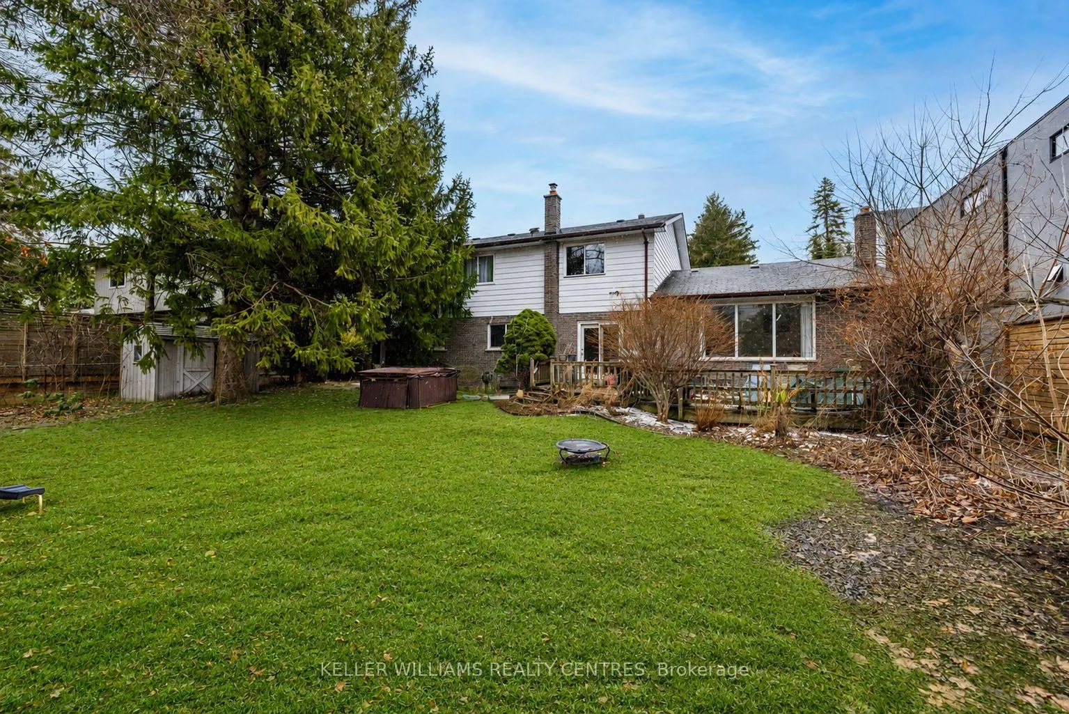 Photo 34 of 10 Hawthorne Lane, Aurora, Aurora Village — HOMEH