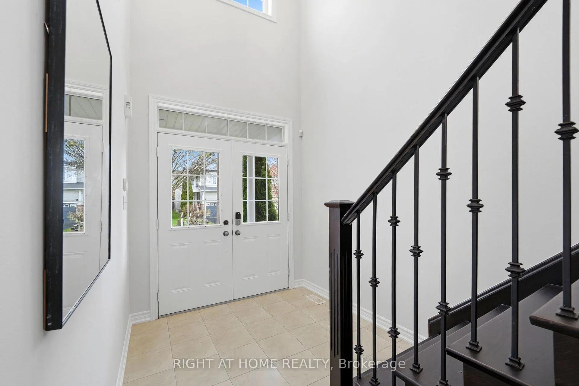 Photo 9 of 9 Shrewsbury Drive, Whitby, Brooklin — HOMEH