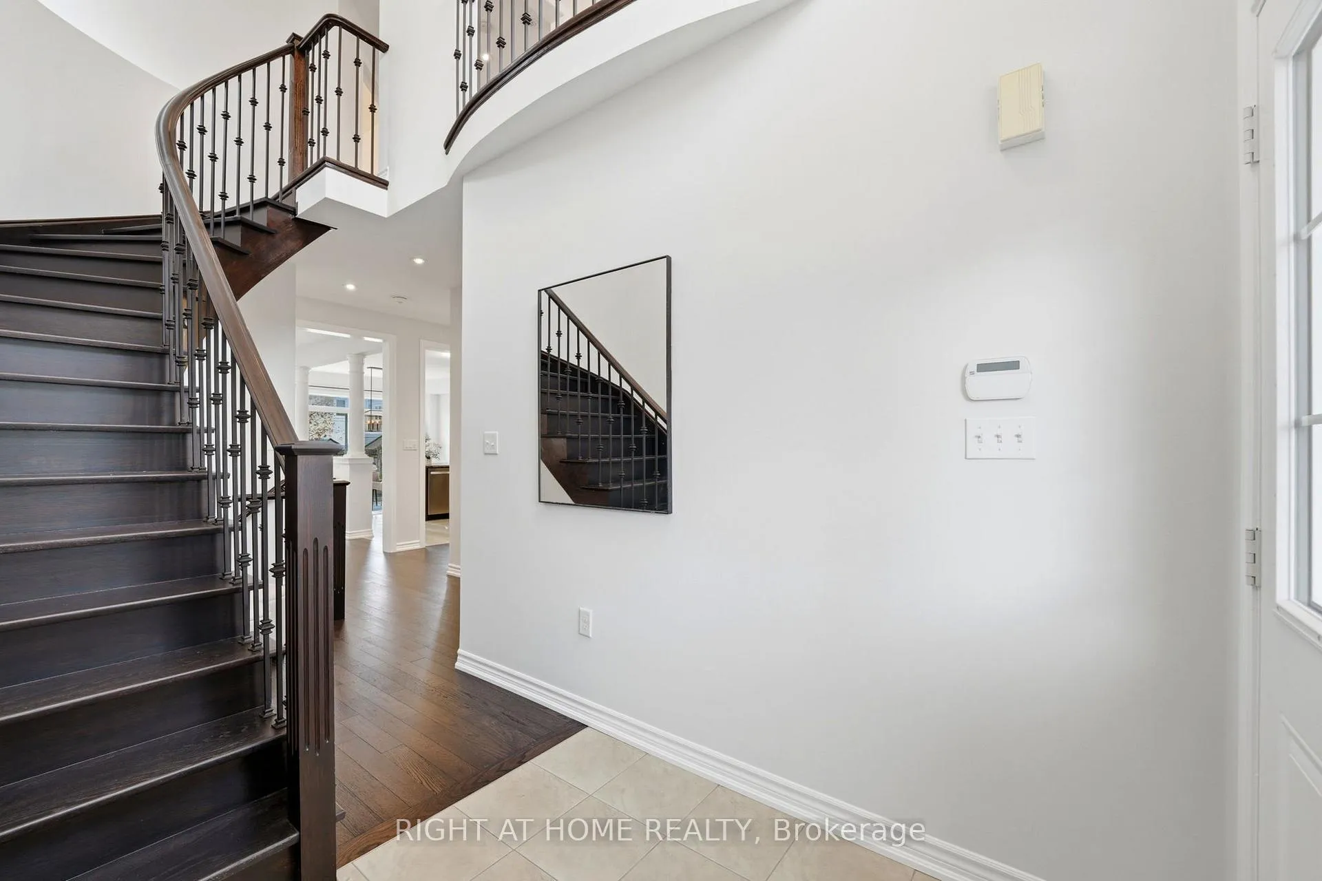 Photo 10 of 9 Shrewsbury Drive, Whitby, Brooklin — HOMEH