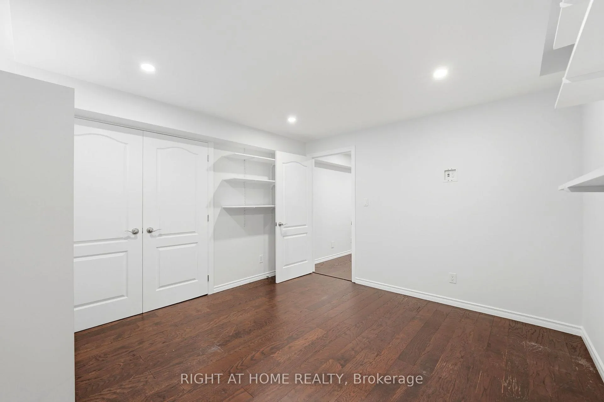 Photo 31 of 9 Shrewsbury Drive, Whitby, Brooklin — HOMEH