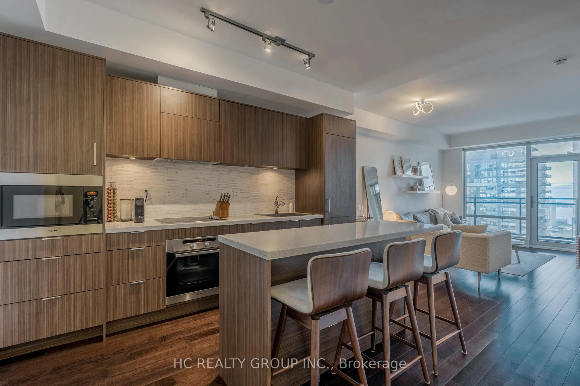 Photo 8 of Unit 2710, 21 Widmer Street, Toronto, Waterfront Communities — HOMEH