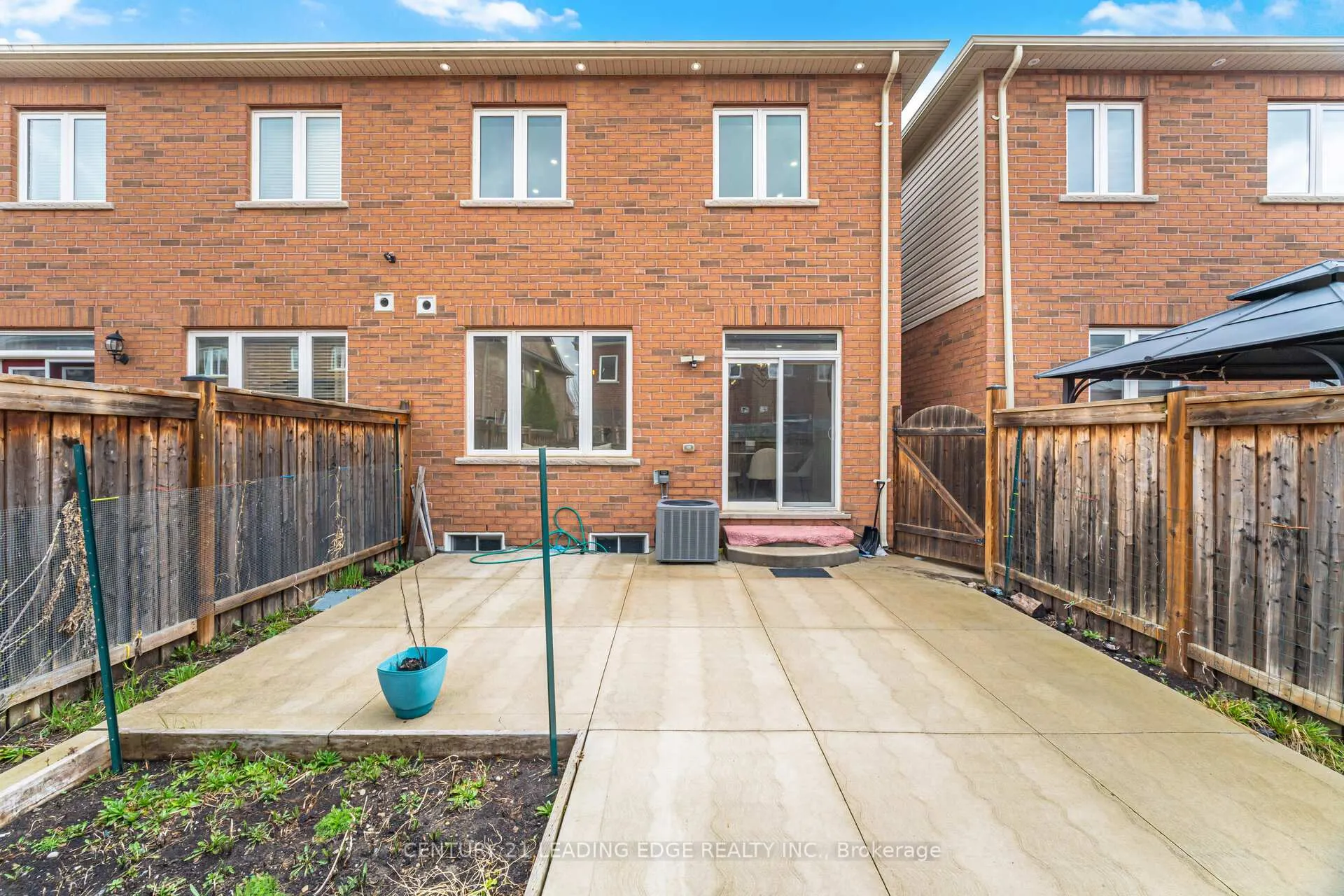 Photo 35 of 106 Kempenfelt Trail, Brampton, Northwest Brampton — HOMEH