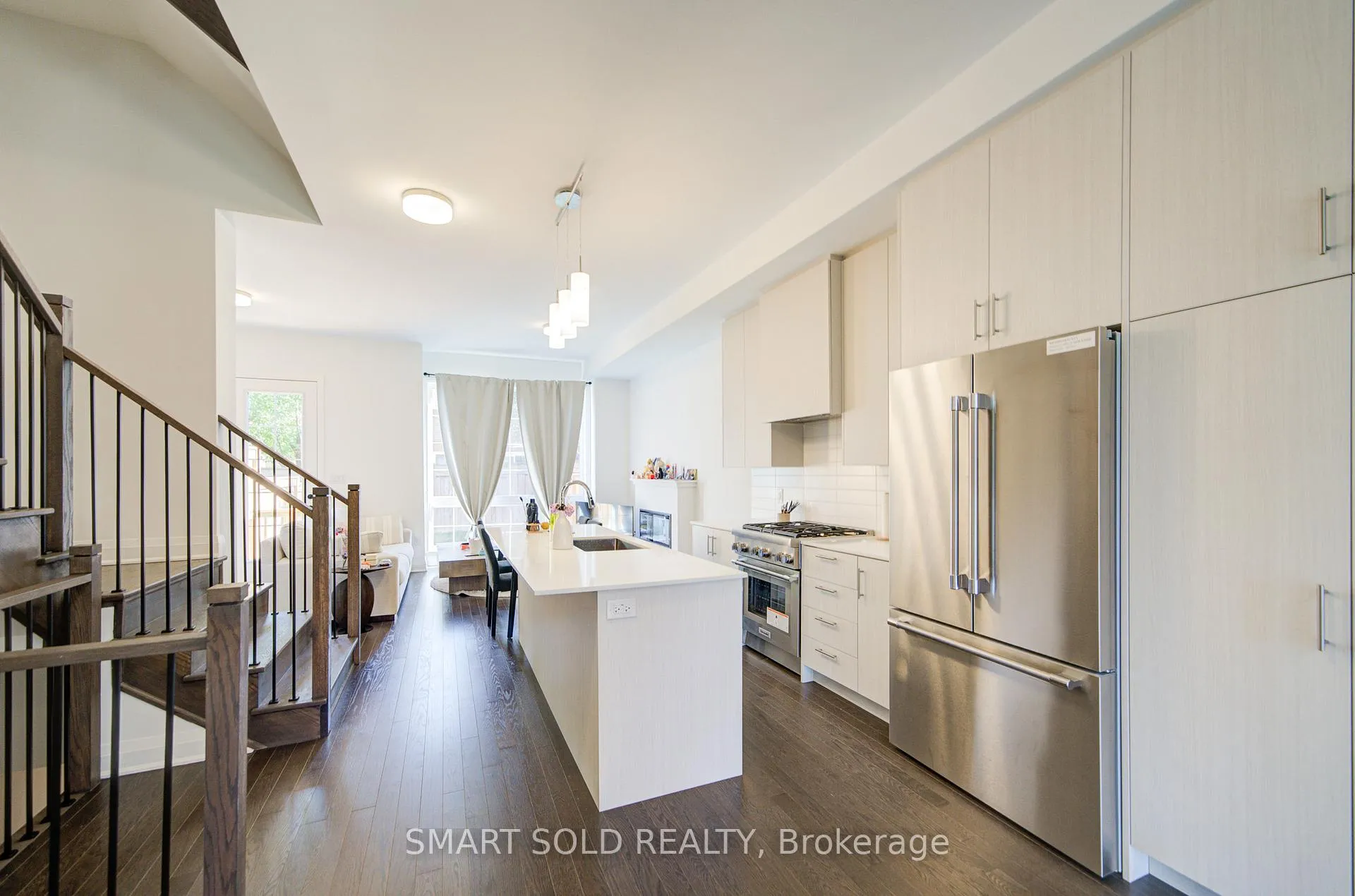 Photo 10 of 63 Alton Crescent, Vaughan, Uplands — HOMEH