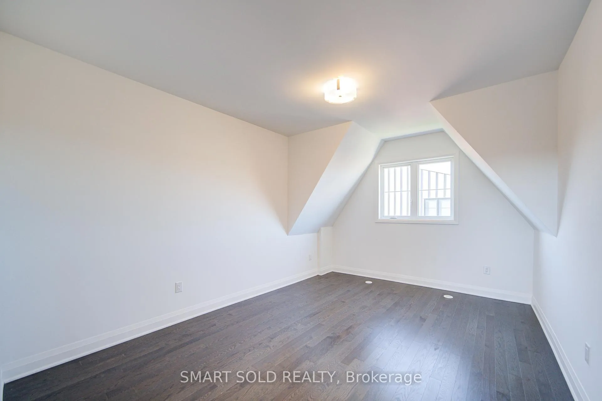 Photo 25 of 63 Alton Crescent, Vaughan, Uplands — HOMEH