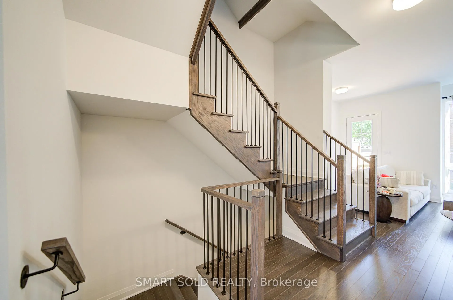 Photo 27 of 63 Alton Crescent, Vaughan, Uplands — HOMEH