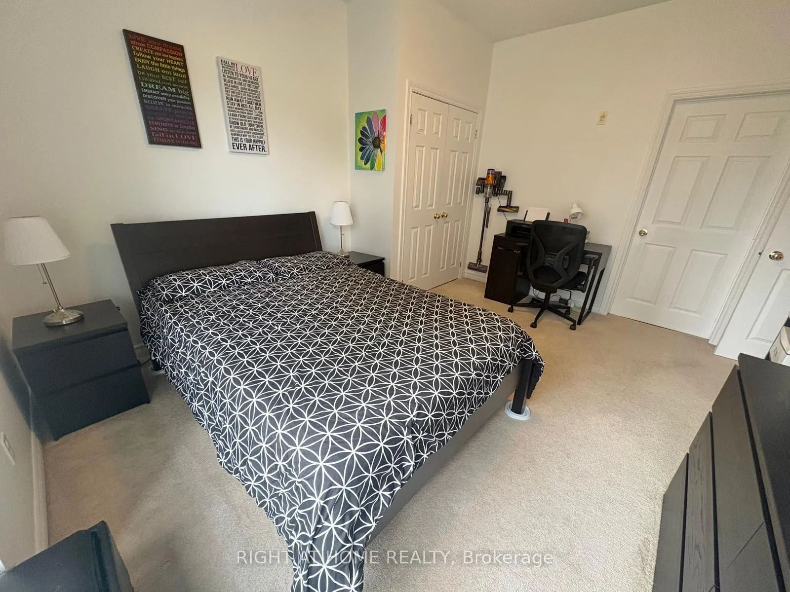Photo 6 of Unit 202, 2000 Creekside Drive, Hamilton, Dundas — HOMEH