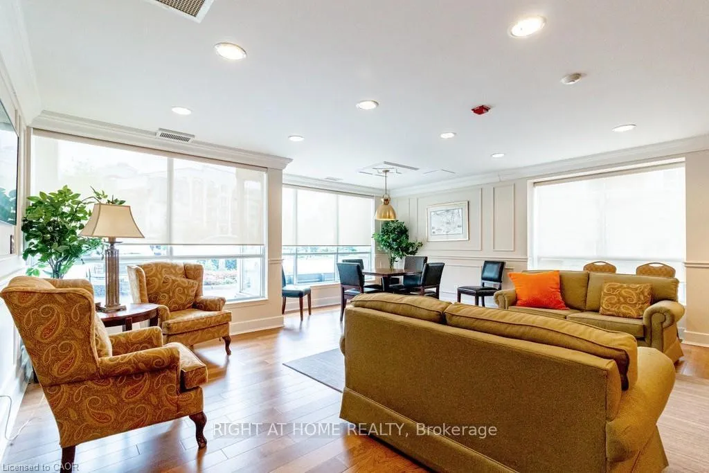 Photo 15 of Unit 202, 2000 Creekside Drive, Hamilton, Dundas — HOMEH