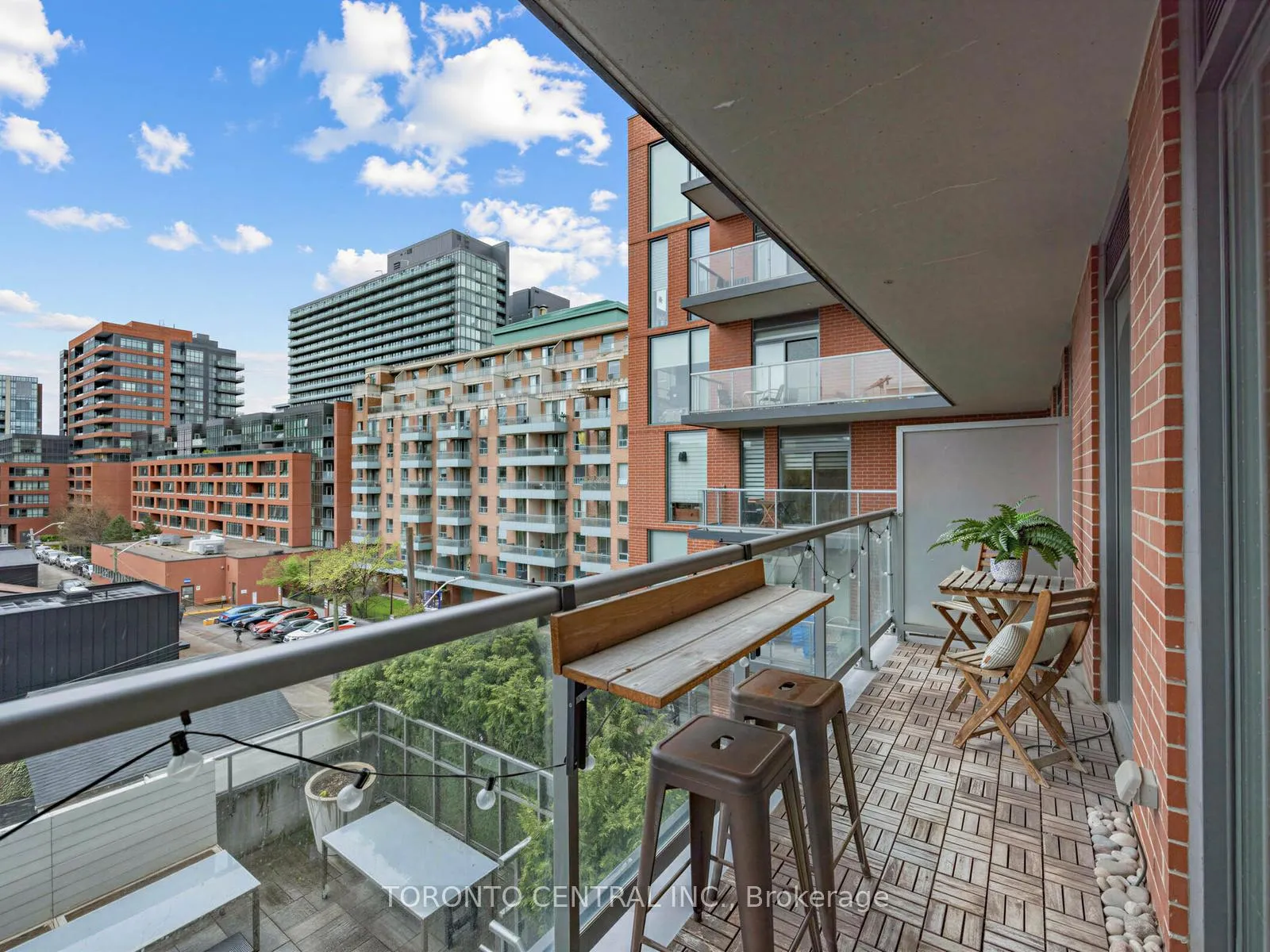 Photo 19 of Unit 402, 106 Dovercourt Road, Toronto, Trinity-Bellwoods — HOMEH