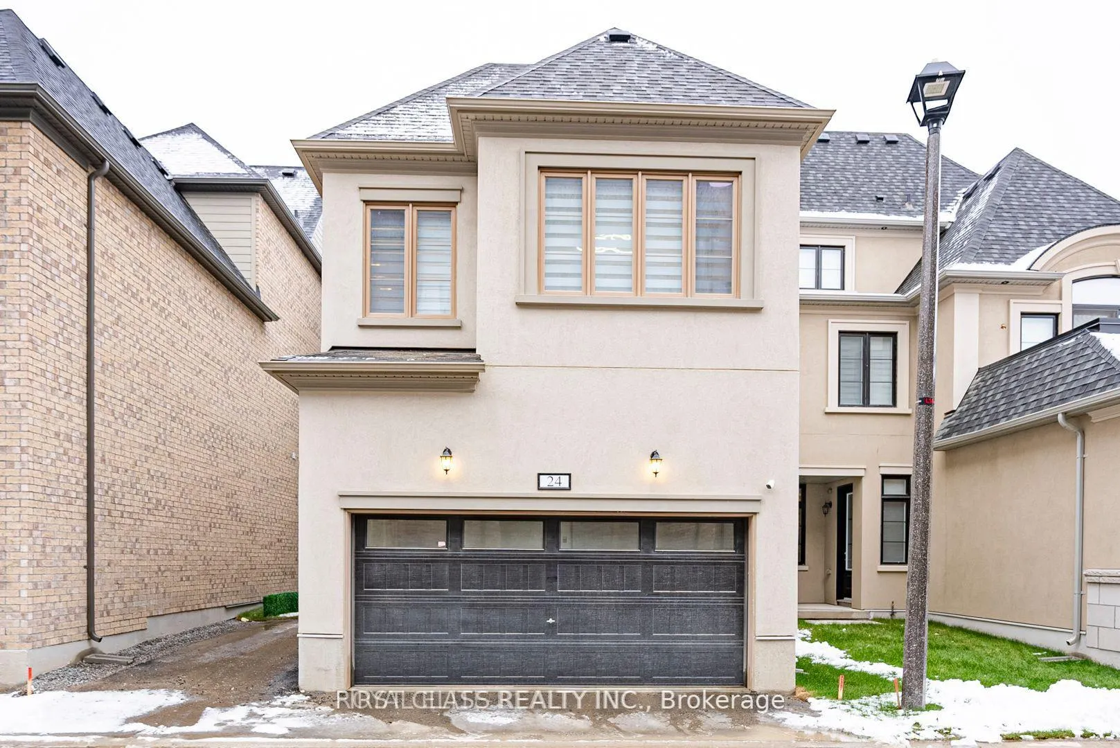 Photo 2 of 24 York Downs Boulevard, Markham, Angus Glen — HOMEH
