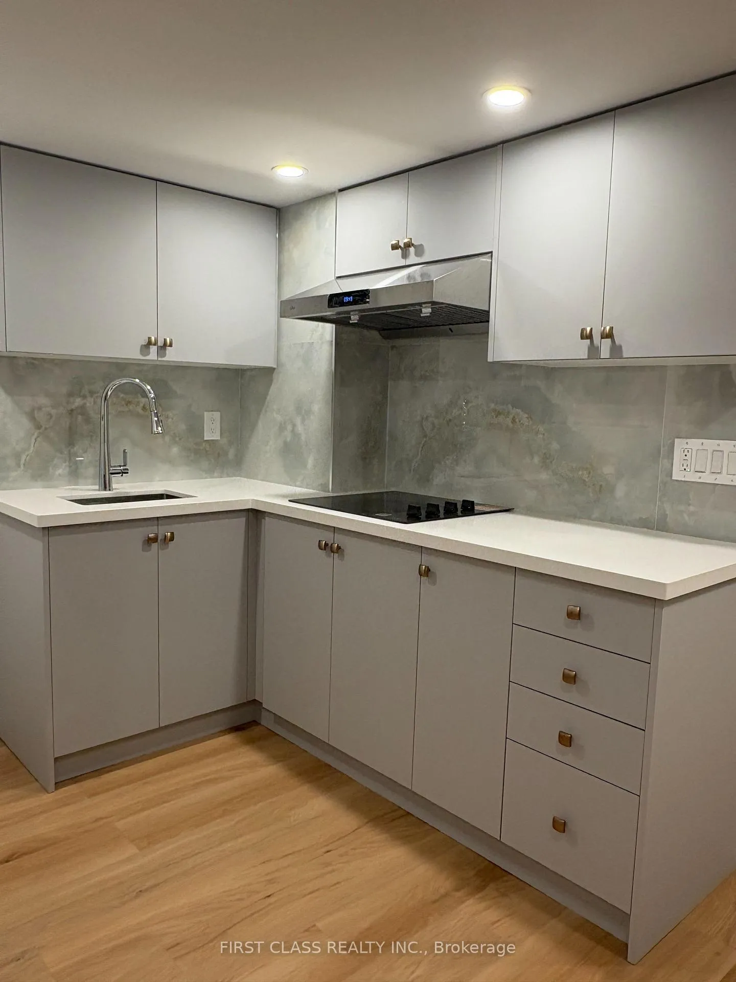 Photo 6 of 24 York Downs Boulevard, Markham, Angus Glen — HOMEH