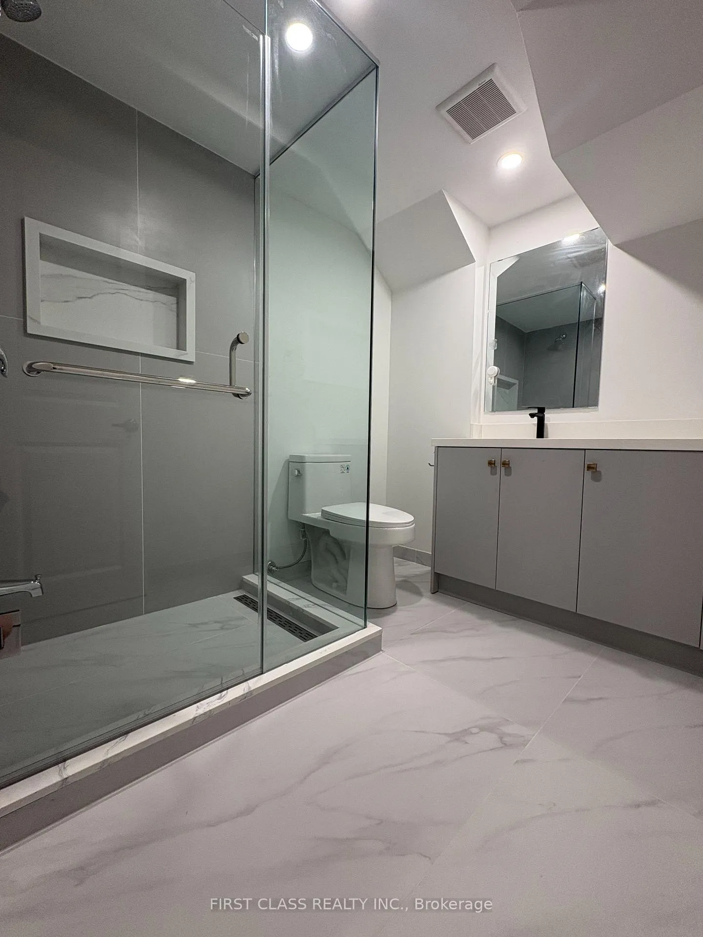 Photo 10 of 24 York Downs Boulevard, Markham, Angus Glen — HOMEH