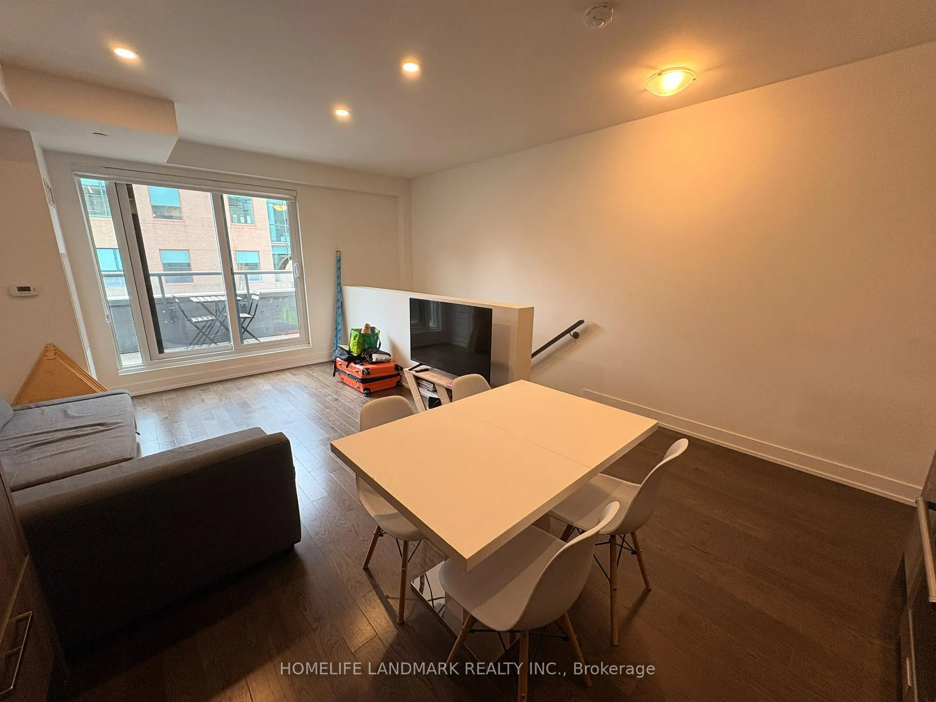Photo 5 of Unit TH4, 175 Pears Avenue, Toronto, The Annex — HOMEH