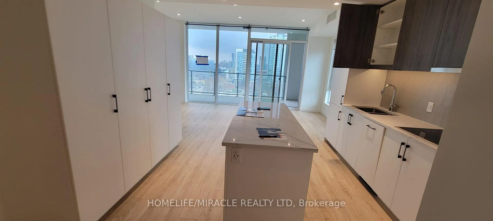 Photo 1 of Unit 1012, 741 King Street W, Kitchener — HOMEH