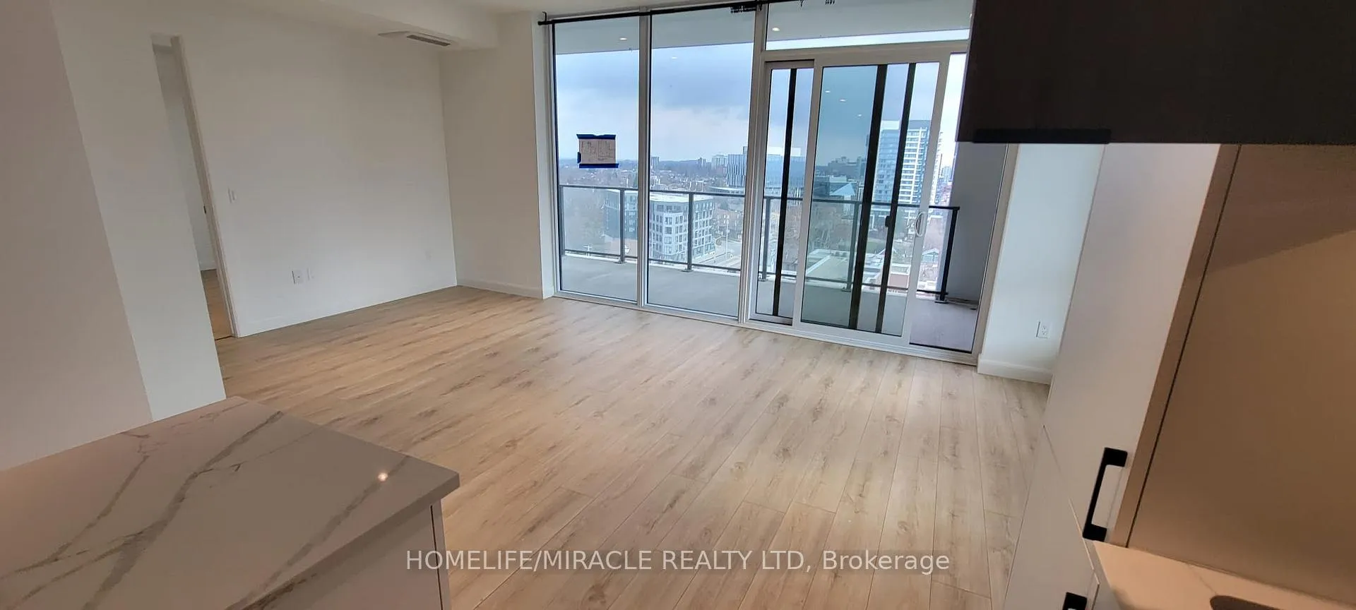Photo 8 of Unit 1012, 741 King Street W, Kitchener — HOMEH