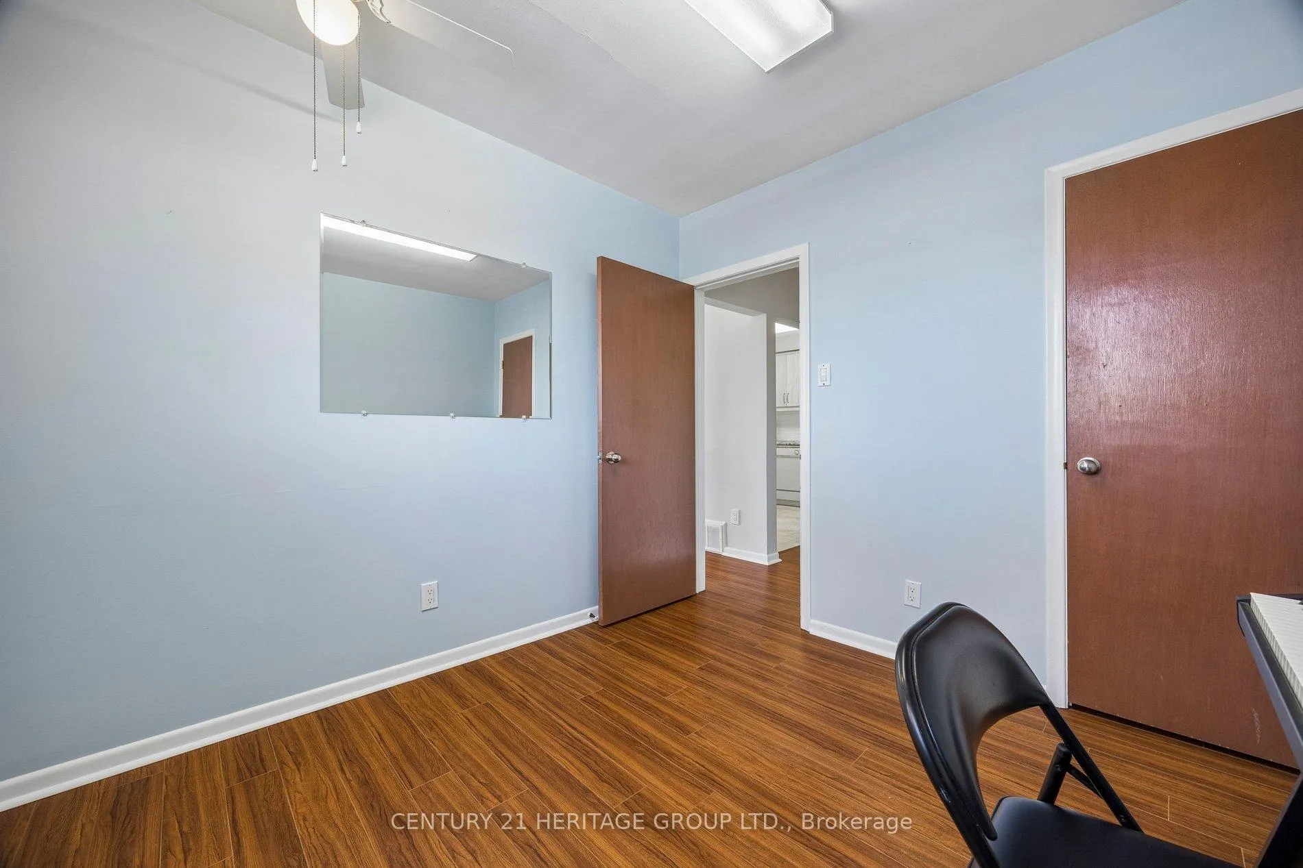Photo 19 of 40 Amaron Avenue, Etobicoke, Thistletown-Beaumonde Heights — HOMEH