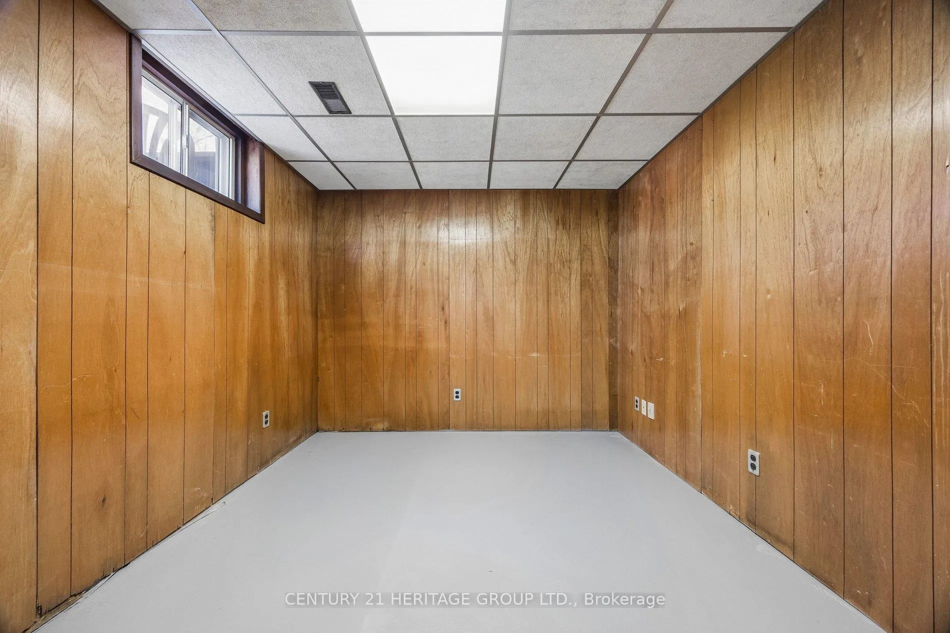 Photo 35 of 40 Amaron Avenue, Etobicoke, Thistletown-Beaumonde Heights — HOMEH