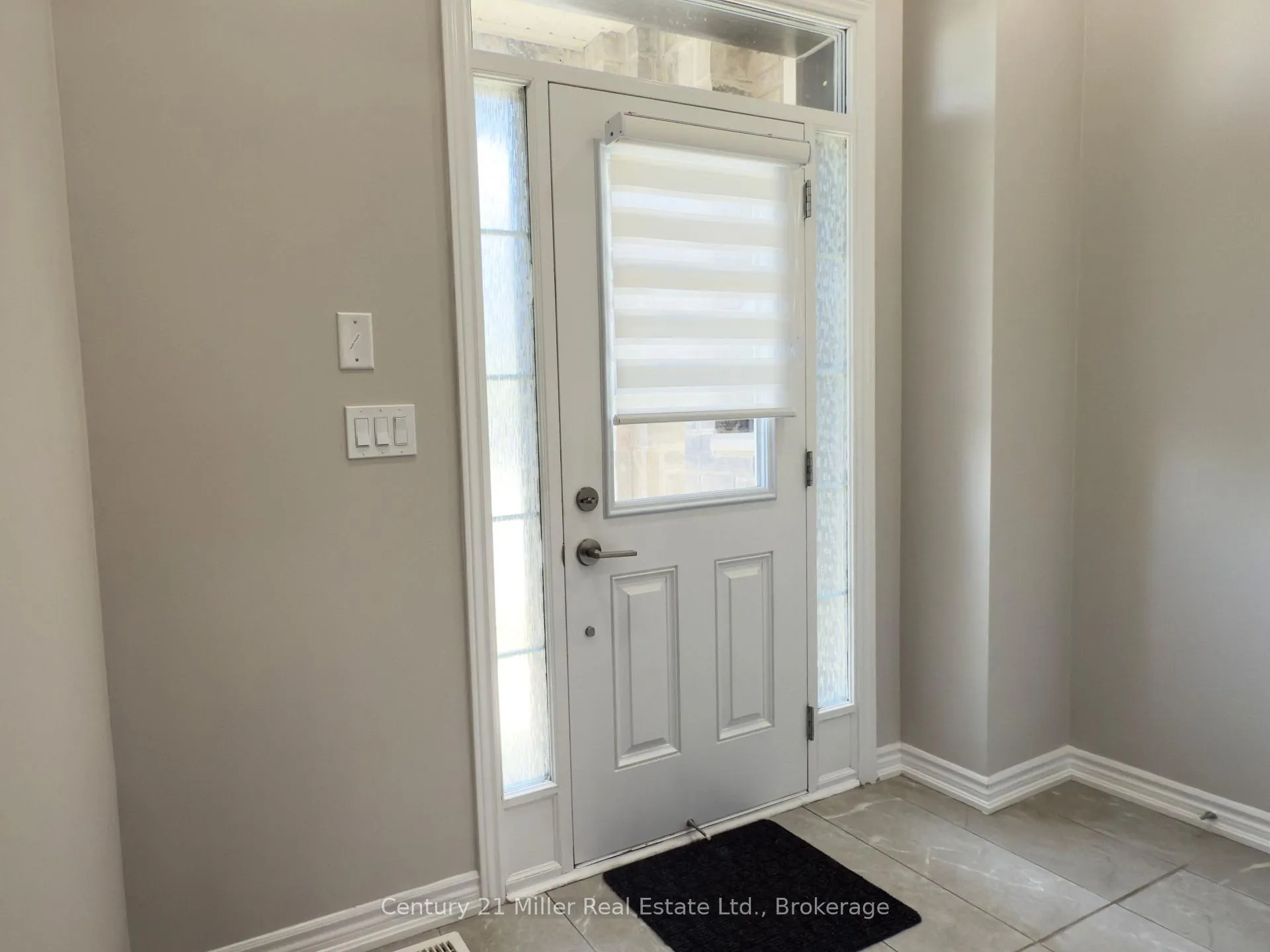 Photo 4 of 373 Twinflower Place, Milton, Walker — HOMEH