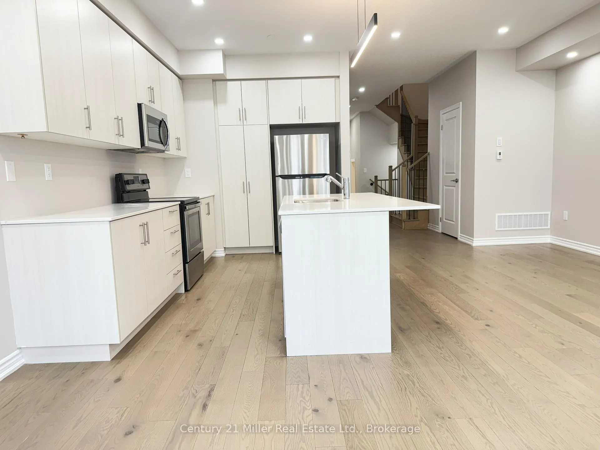 Photo 13 of 373 Twinflower Place, Milton, Walker — HOMEH